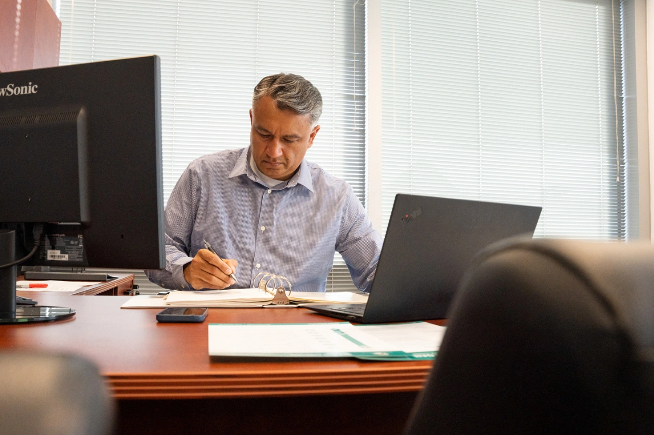 CDC Small Business Finance's business advisors bring their expertise, here's Osbaldo Velázquez, a business advisor for CDC Small Business, who has over 20 years of business advising for small businesses.